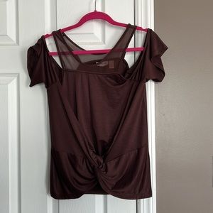 Like New Willow & Root cold shoulder Knot Detail Top Sz S